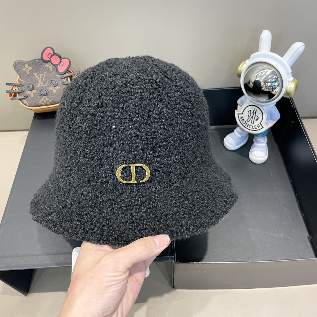 Christian Dior Caps